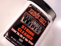 eanie_ball_string_cleaner